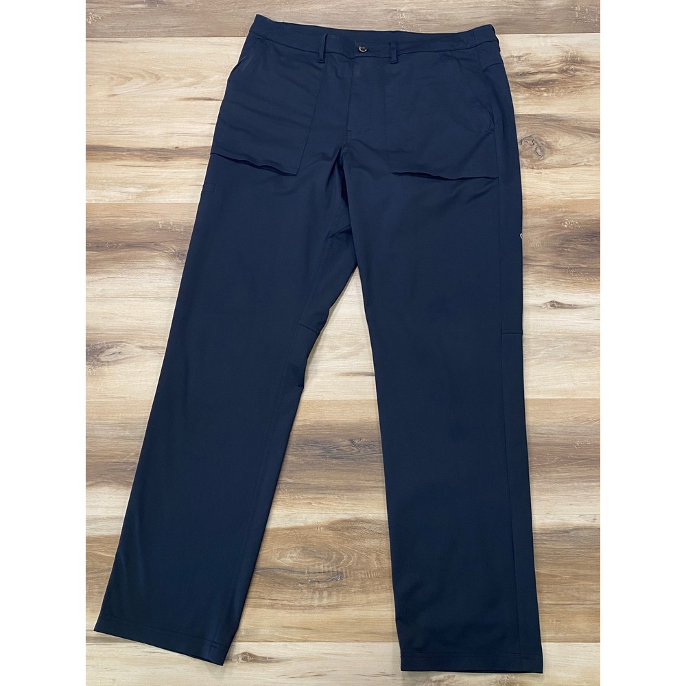 Alo Yoga BlockPants 36L Mens Tech Stretch Straight Leg Black Utility Caro